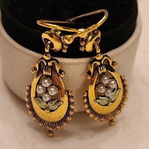 Victorian Revival Dangly Pearl Earrings